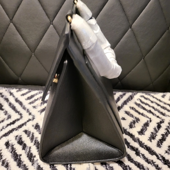 Modern Picnic Lunch Bag. - Picture 10 of 15